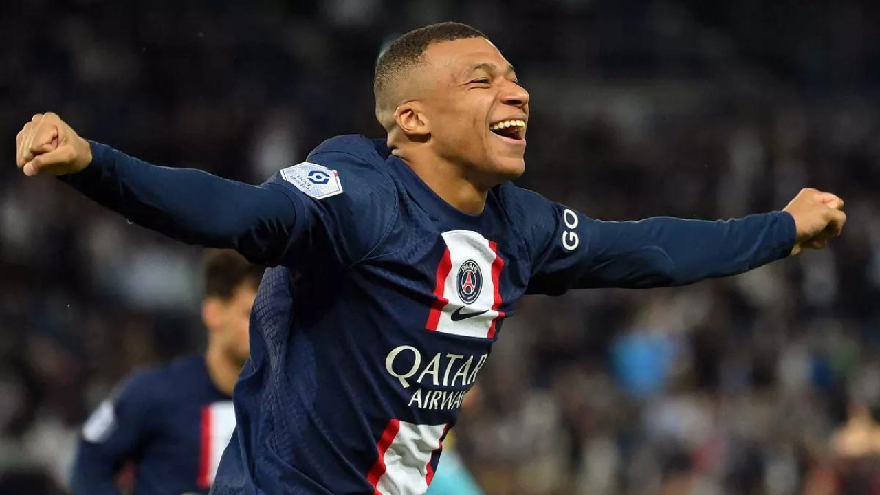 PSG&#039;den Mbappe&#039;ye onay çıktı! Çocukluk aşkına gidiyor