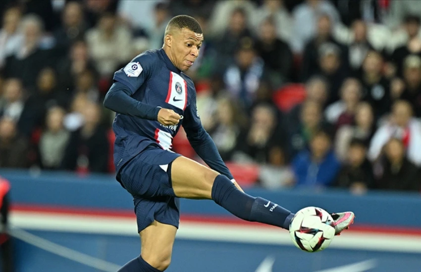PSG'den Mbappe'ye onay çıktı! Çocukluk aşkına gidiyor
