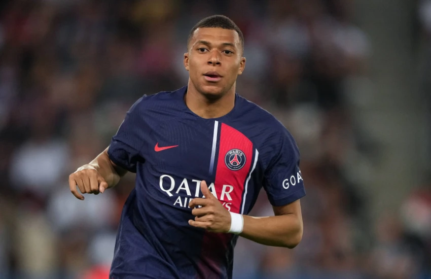 PSG'den Mbappe'ye onay çıktı! Çocukluk aşkına gidiyor