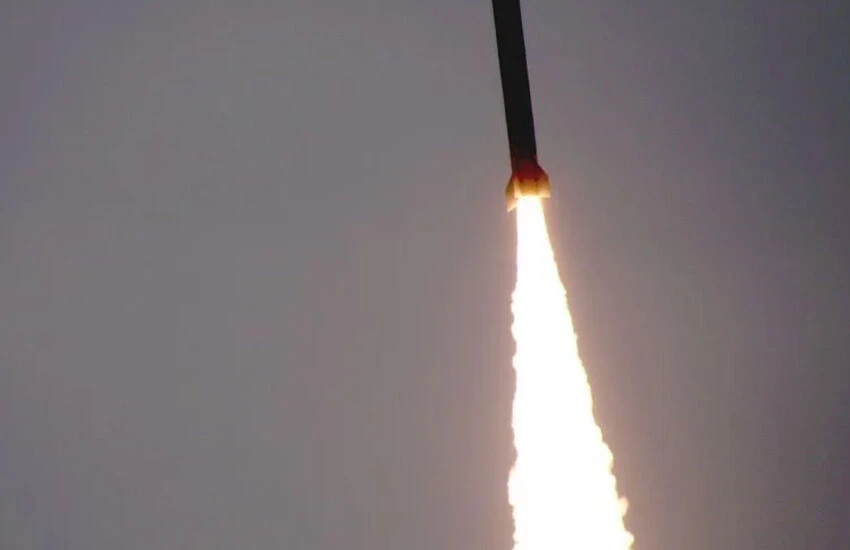 Tayfun, Sungur, Karaok ve 230 füzeleri için kritik imza atıldı - 1. Resim