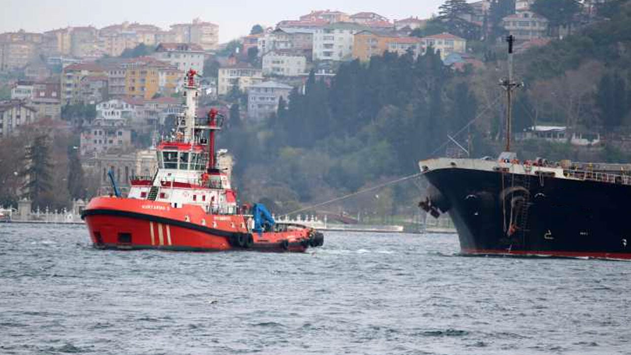 Kıyı Emniyeti acı haberi verdi! Denize düşen kılavuz kaptan şehit oldu