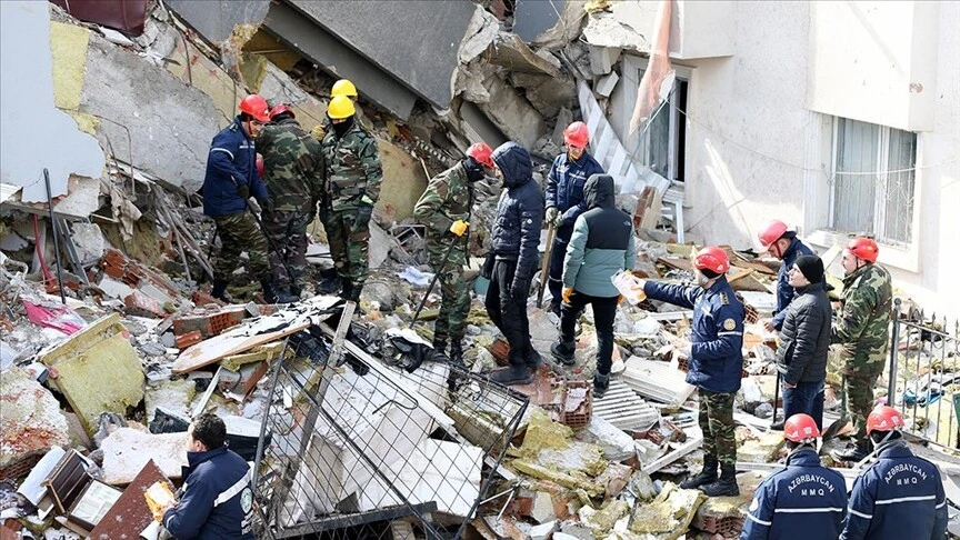 Asrın felaketinin birinci yılında Azerbaycan ekibi: Kardeşlik borcumuzu ödemeye geldik - 2. Resim