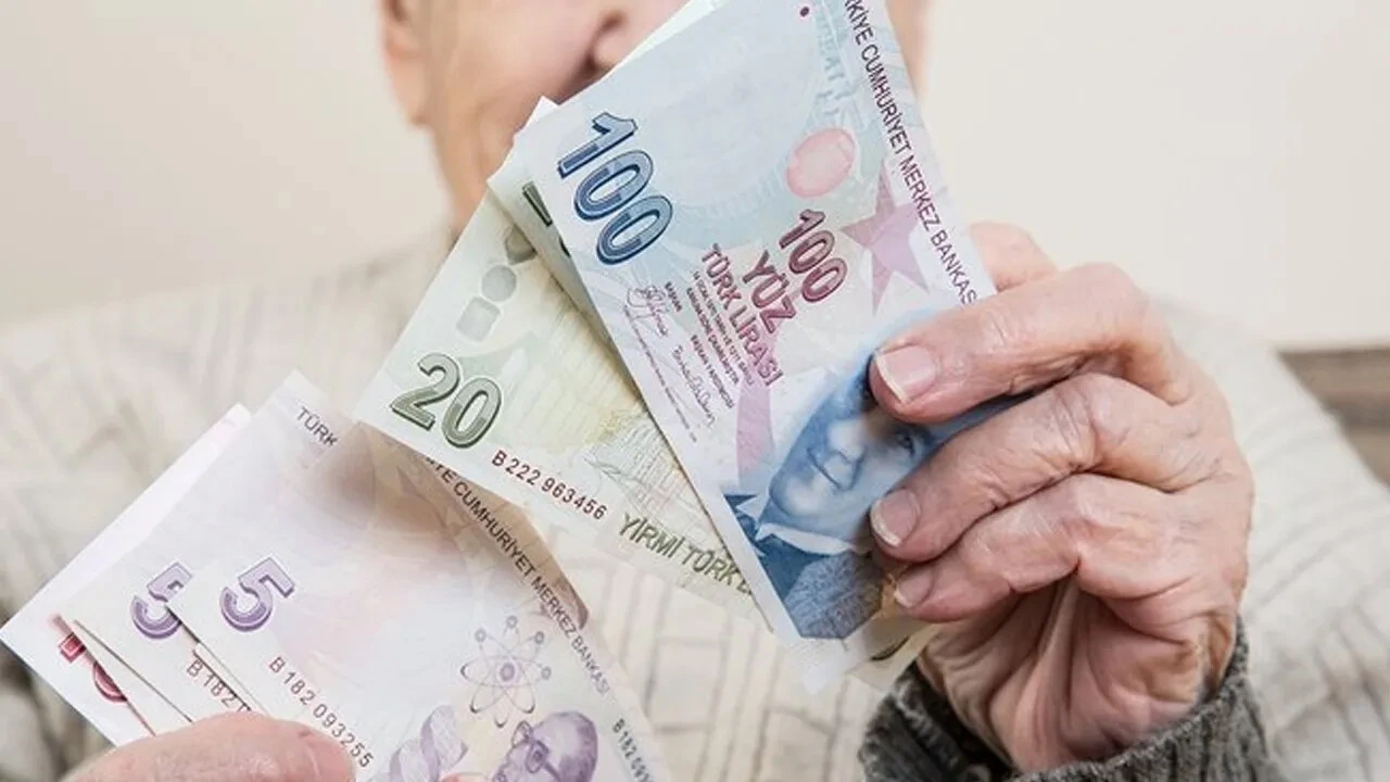 Bayram ikramiyesi ne kadar olacak? 5 bin TL mi, 10 bin TL mi? Uzman isimden kulis bilgisi