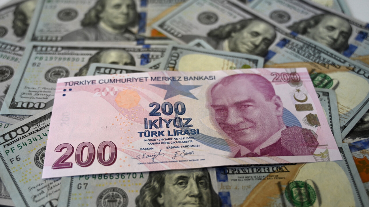 Dolar ne kadar oldu, euro kaç TL? 5 Şubat Pazartesi dolar euro kuru