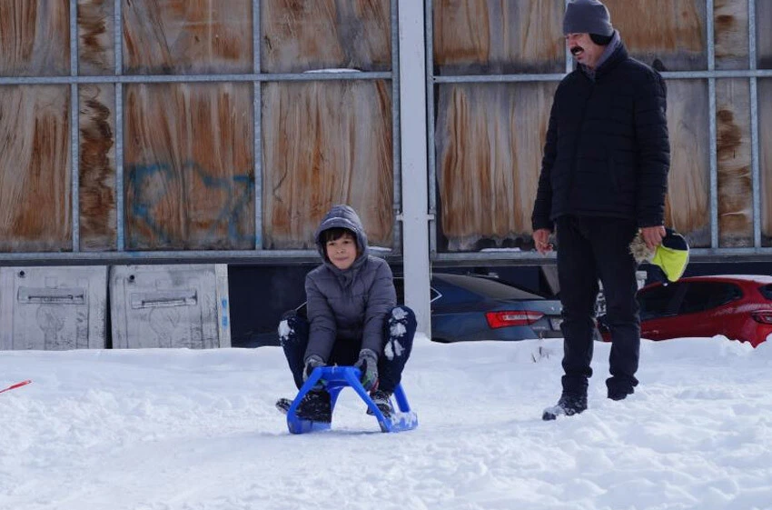 Erzurum'da çocukların kızak keyfi - 3. Resim