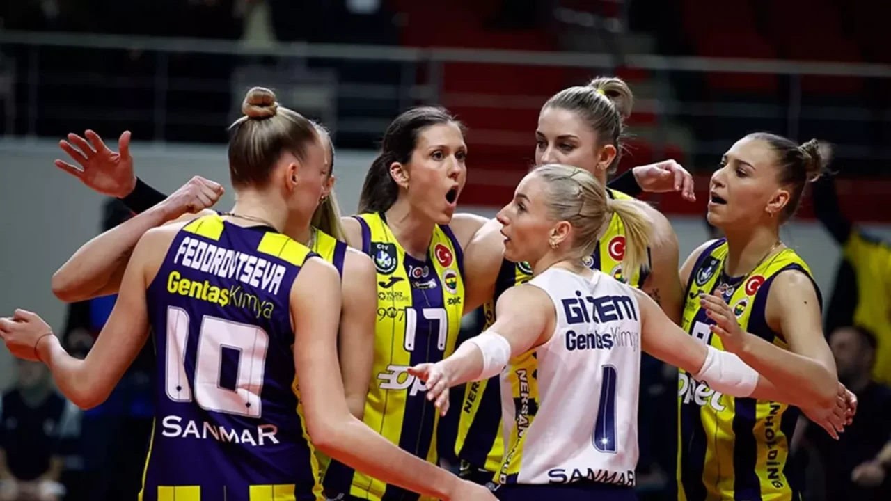 Fenerbahçe basketbol derbisini farklı kazandı 