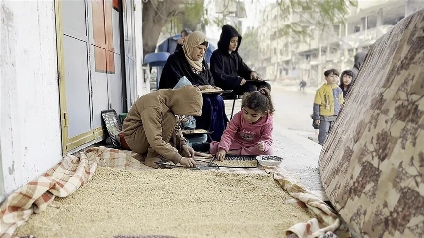 İsrail Gazze'de BM'nin yardım konvoyunu vurdu - 3. Resim
