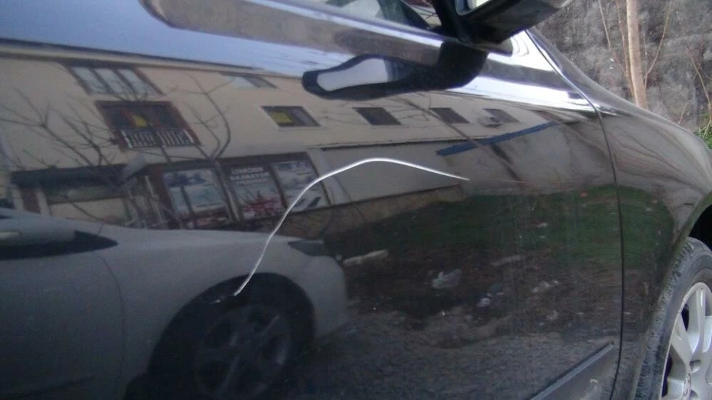 Araçlarının başına geldiklerinde hayatlarının şokunu yaşadılar