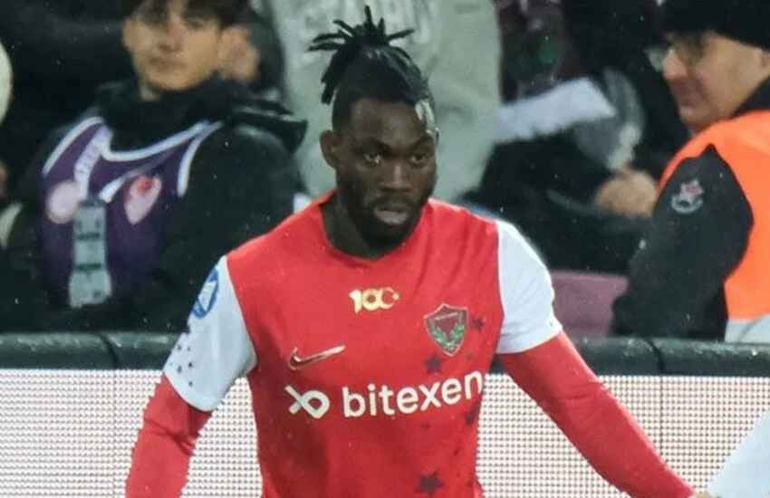 Chelsea ve Newcastle United Atsu'yu unutmadı