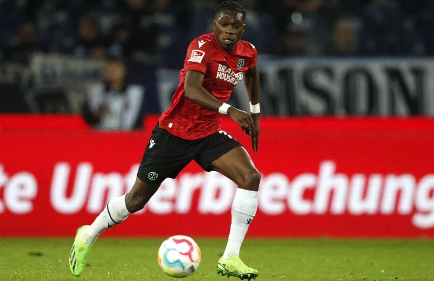 Galatasaray sol bekini Almanya'da buldu! Anlaşma sağlandı