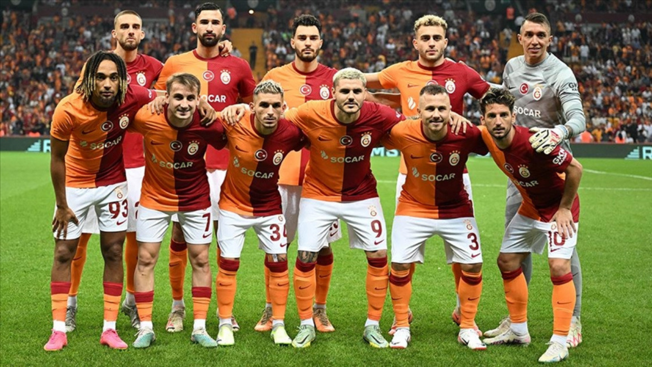 Galatasaray yeni transferleri Avrupa listesine ekledi