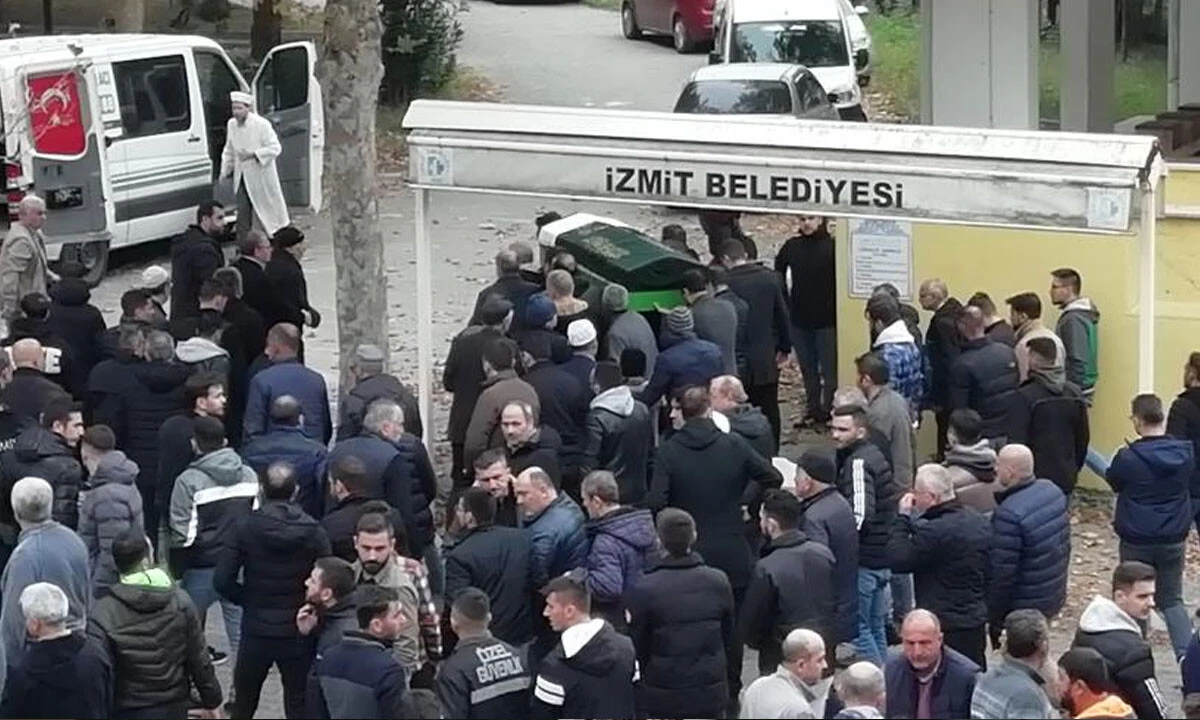 Oğlu mezara, baba cezaevine girdi! Öldürülmeden önceki mesajları ortaya çıktı