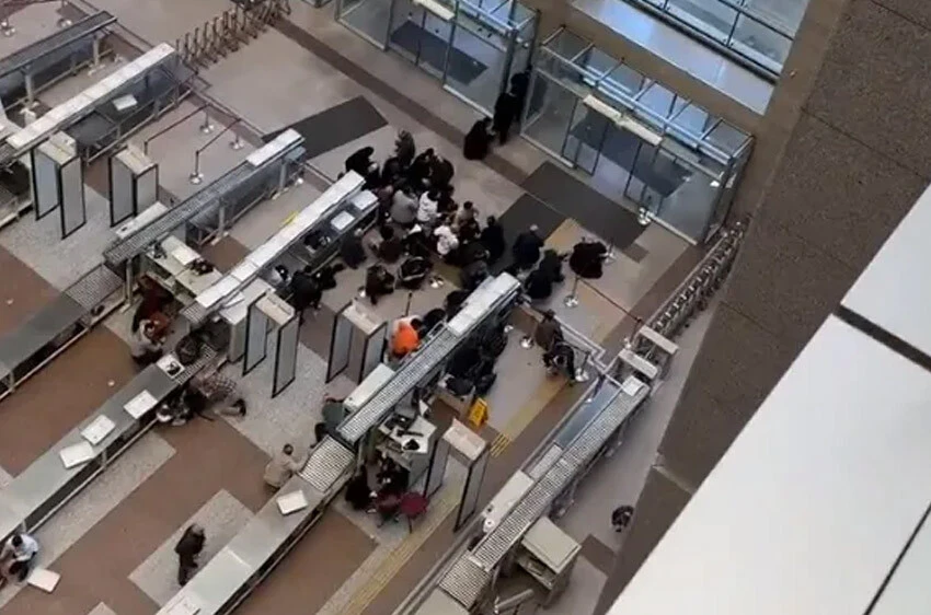 Son dakika! İstanbul Adliyesi'nde silahlı saldırı... Çağlayan'daki çatışma anı kamerada!.. - 6. Resim