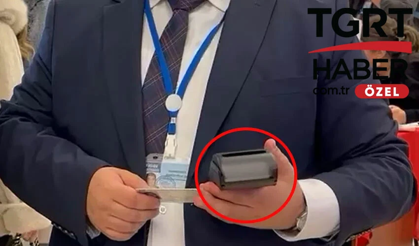 Azerbaycan'da tarihi gün! Cumhurbaşkanı seçimi için Aliyev ve ailesi oyunu kullandı - 1. Resim