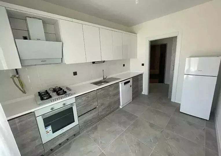 Cumhurbaşkanı Erdoğan muhalefete yüklendi: Birileri şov, biz derman peşindeydik