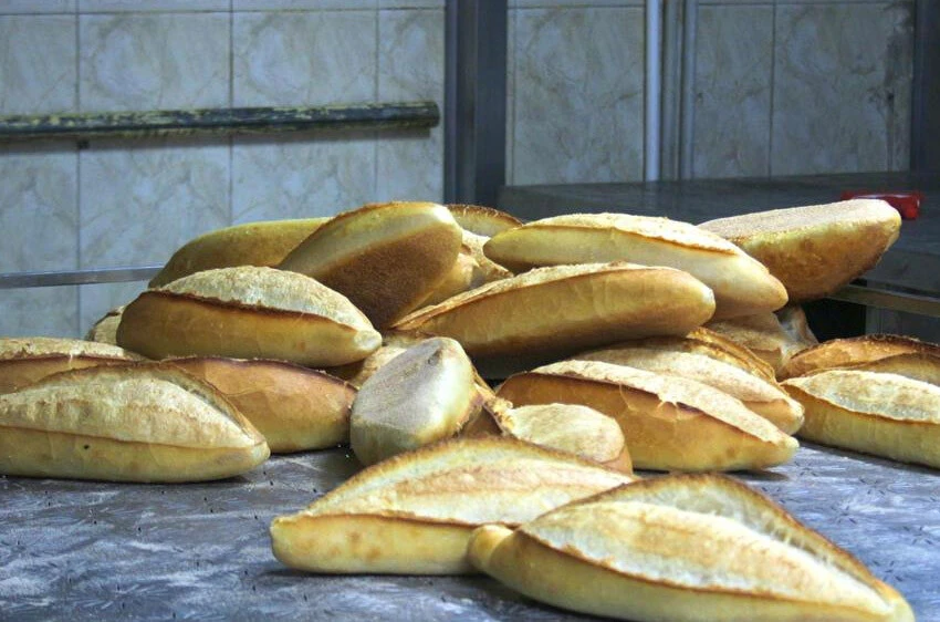 Yapılan zamlara inat ekmek 4 liradan satılacak