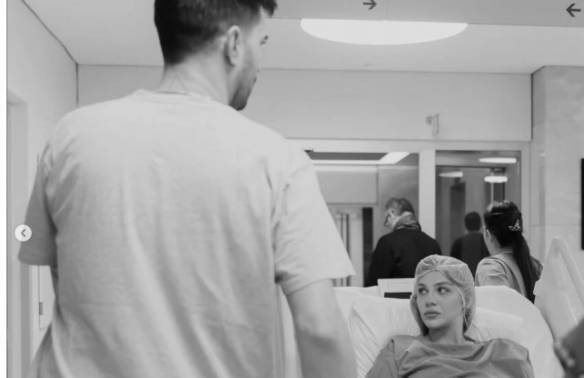 Yasemin Şefkatli ve İdo Tatlıses oğullarına kavuştu! İlk karesi duygulandırdı - 2. Resim