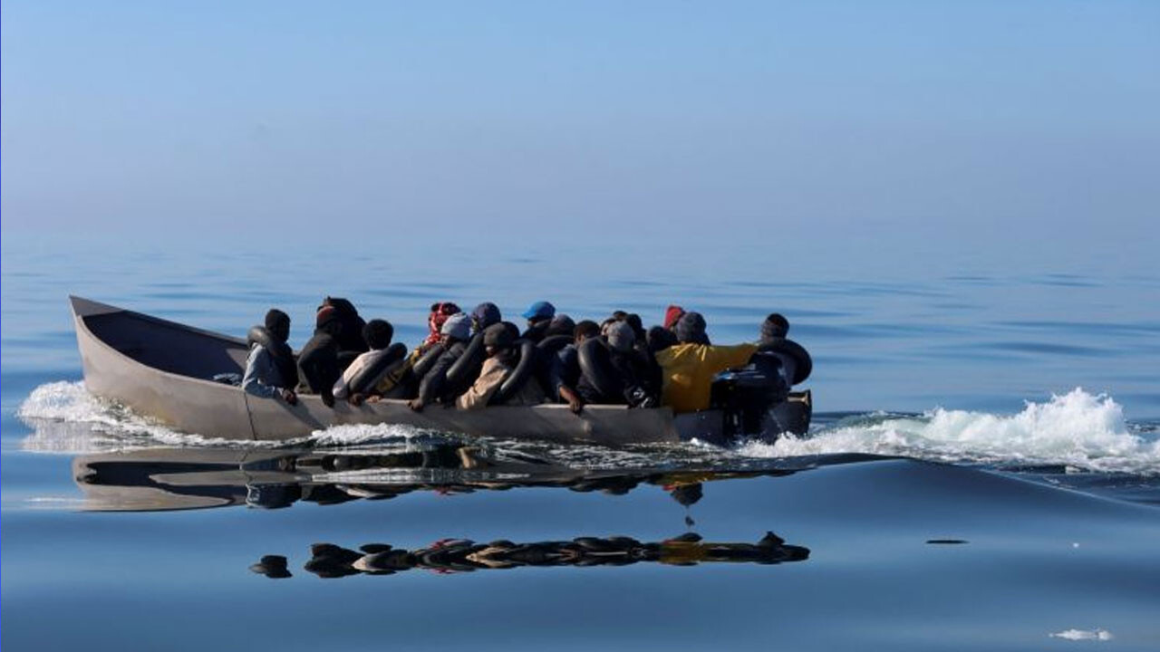 Akdeniz açıklarında facia! Göçmen teknesi battı: 13 ölü, 27 kayıp