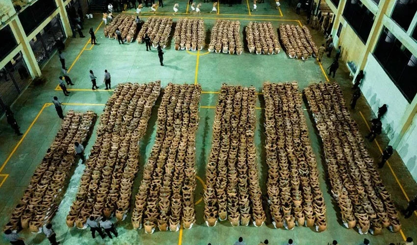 Devlet Başkanı Bukele'nin Alcatraz'ında şartlar korkunç: Giren çıkamıyor