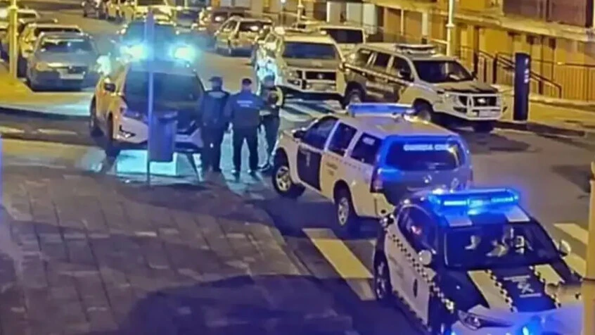 13 ve 15 yaşındaki çocuklar annelerini katletti! Korkunç olayın detayları