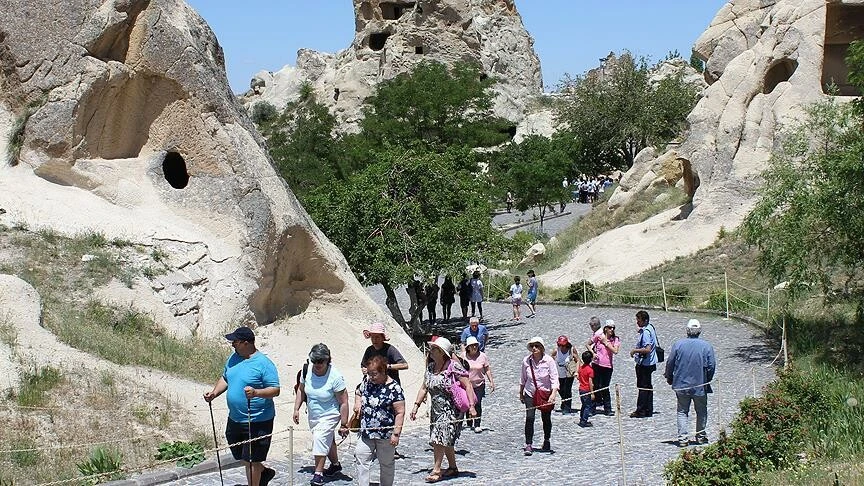 Arkeoloji ve sanat tarihi mezunları için turist rehberliği yolu açılıyor - 1. Resim
