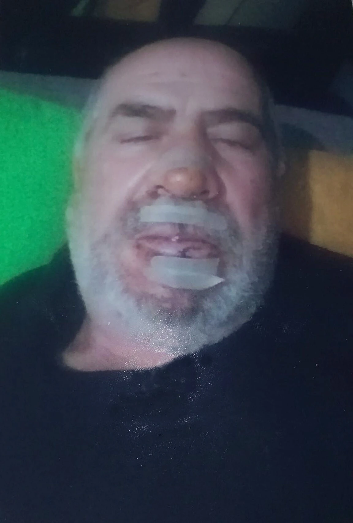 Babasına küfrettiği için önce kurşunladı sonra yumrukladı - 1. Resim