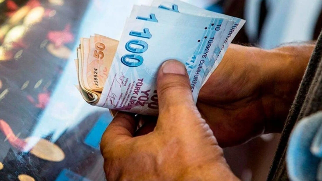 Emekli promosyonunda yeni ayar! Bankalarda yarış hızlandı, 2024 bereketi yaşanıyor