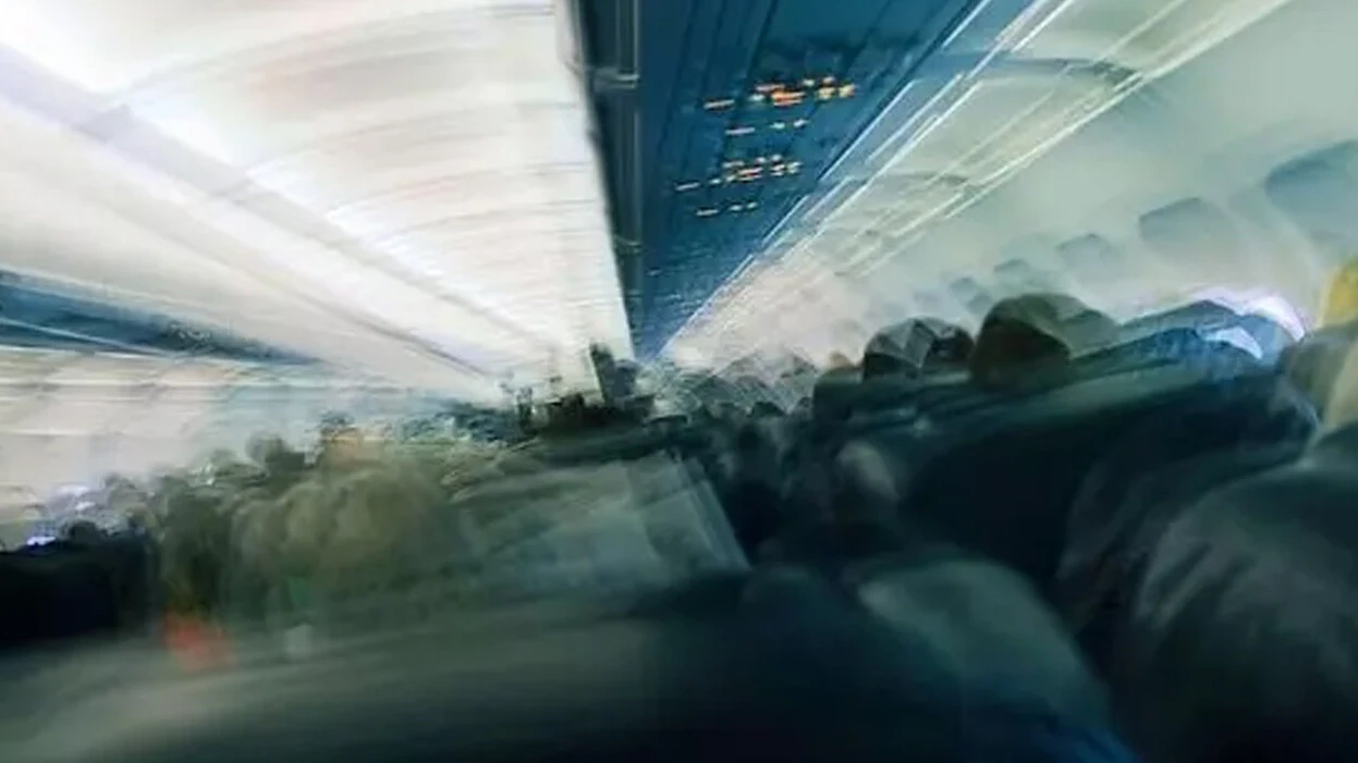 Kalkış için hazırlanan uçakta panik! 1 kişi gözaltına alındı  