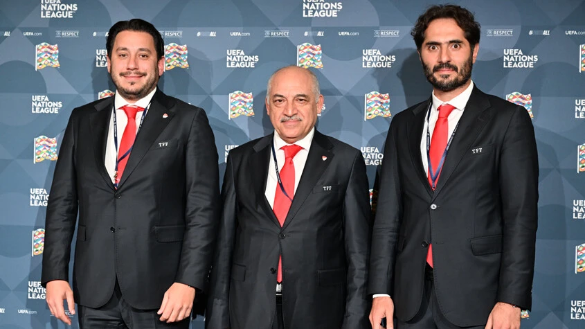 Mehmet Büyükekşi'den mili takım yorumu: