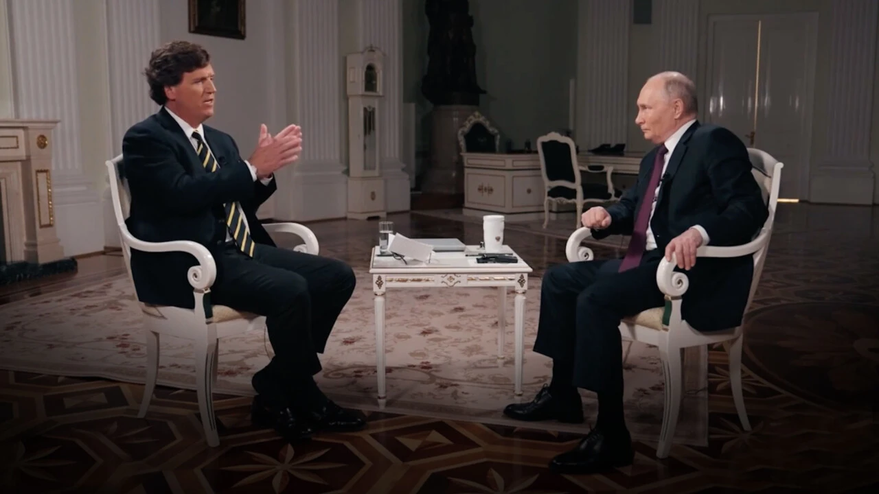 Putin'le röportaj yapan ABD'li gazeteci için yaptırım talebi - 1. Resim