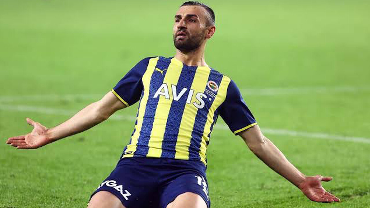 Son dakika! Fenerbahçe forvet transferini resmen duyurdu!