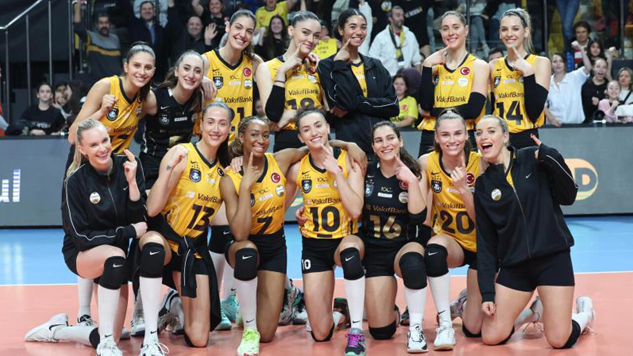 VakıfBank, Şampiyonlar Ligi’nde çeyrek finale yükseldi