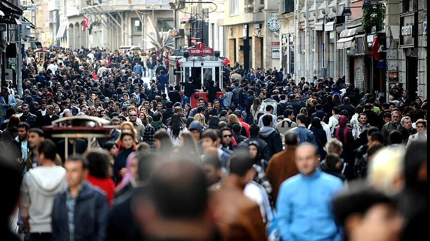 Cumhuriyet tarihinde bir ilk: Türkiye’nin nüfusu hızla yaşlanıyor - 3. Resim