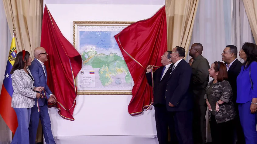 Güney Amerika'da Esequibo krizi büyüyor: Askeri yığınak havadan görüntülendi