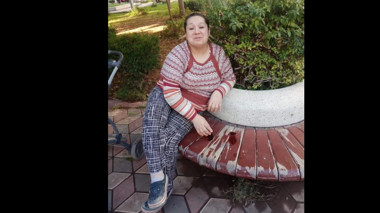 Hatay'da korkunç vahşet: Hamile kadın ve 2 çocuğu katledildi - 2. Resim
