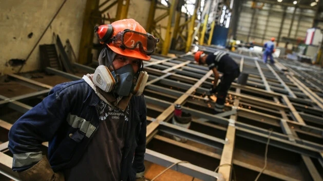 İstanbul Ticaret Odası Başkanı açıkladı... Günlük 200 dolara işçi bulunamıyor!.. Uzak Doğu’dan getirilecek