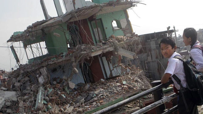 Nepal depreminin gölgesinde: Yaklaşık 70 bin çocuk yardım bekliyor - 2. Resim