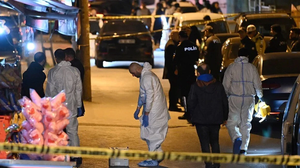 Son dakika! Küçükçekmece'deki saldırıyla ilgili 12 şüpheli gözaltına alındı - 2. Resim