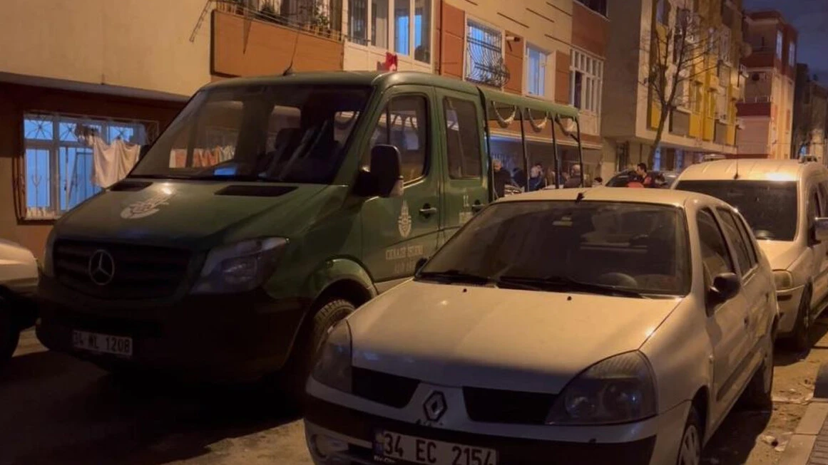 Bağcılar'da dehşet: Annesini bıçaklayarak katletti - 1. Resim