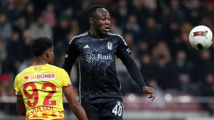 Fernando Sanstos maç sonrası yeni transferler hakkında konuştu - 2. Resim