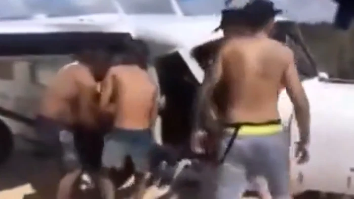 Havada korku dolu anlar! Acil iniş ölümle sonlandı - 1. Resim