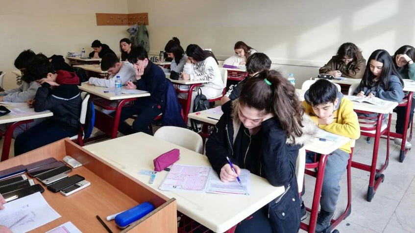 İhlas’a Geçiş Sınavı’na katılım yüksek oldu - 1. Resim