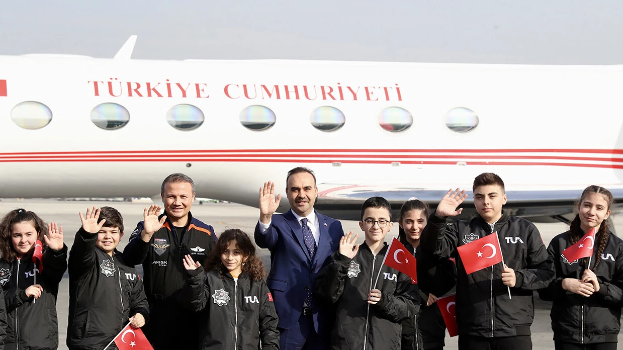 İlk Türk astronot Alper Gezeravcı yurda döndü - 4. Resim