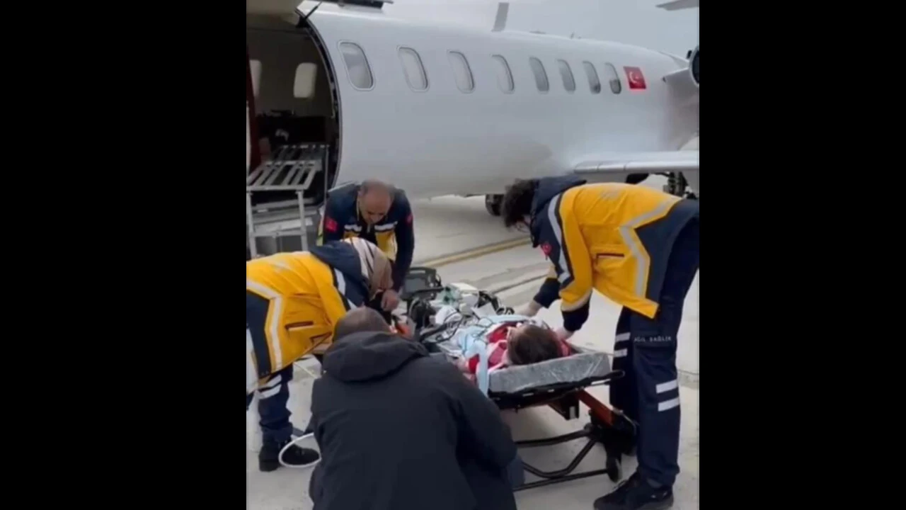 Kalbi duran genç 20 dakikalık müdahale ile hayata döndü