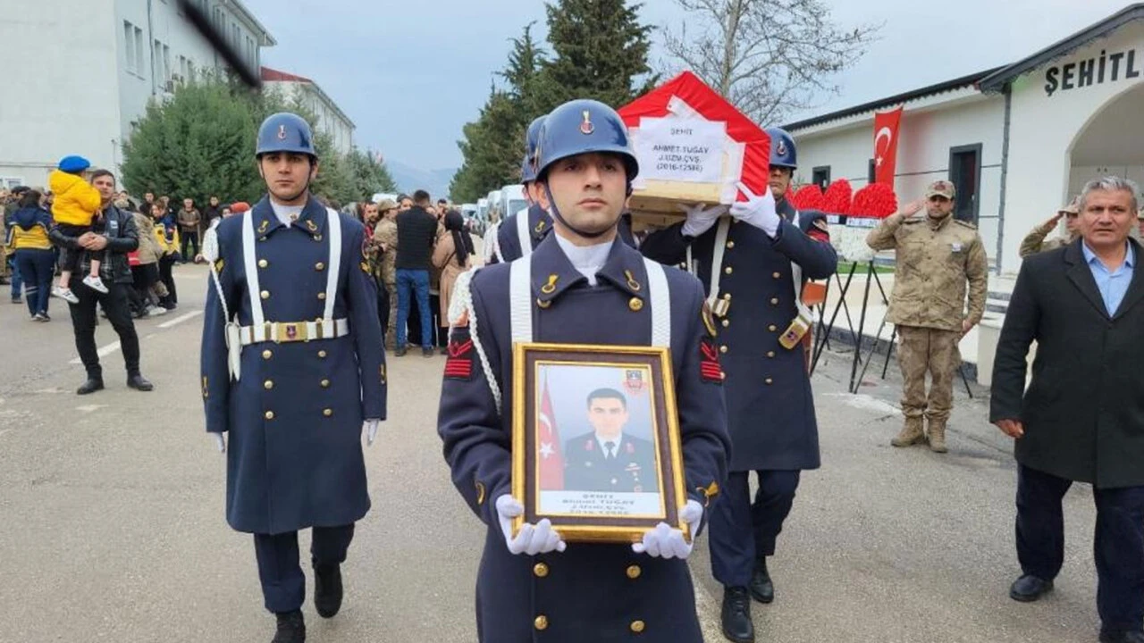 Adıyaman'da beyin kanaması geçiren uzman çavuş şehit oldu - 2. Resim