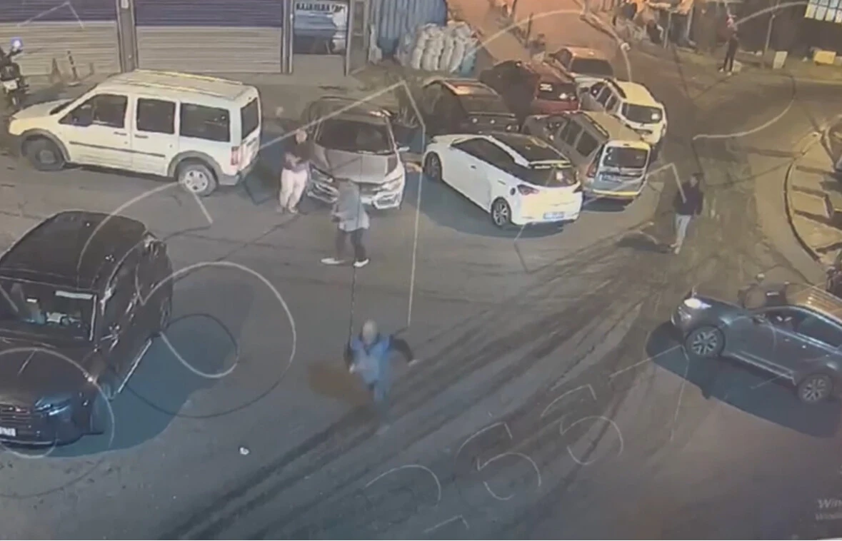 Babasından kalmıştı oğlunu oturttu! İtiraz eden kardeşlerini vurdu