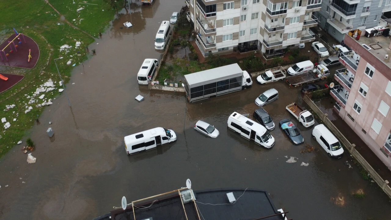 Bakan Yerlikaya uyardı! 3 il için turuncu alarm