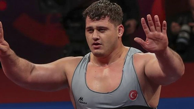 Rıza Kayaalp maçı saat kaçta? Avrupa Güreş Şampiyonası finaline saatler kaldı!