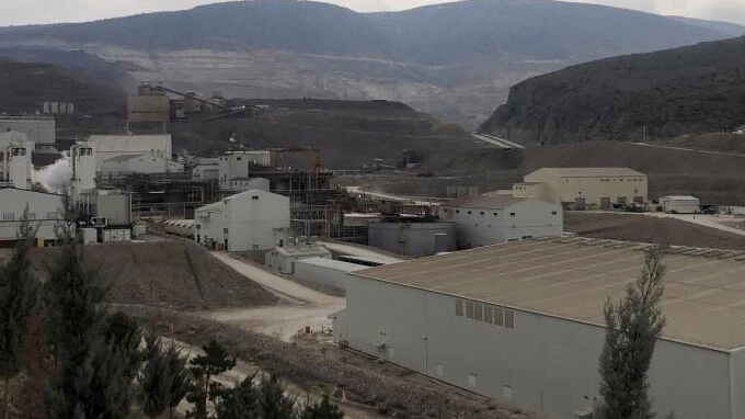 Son Dakika! Bakan Yerlikaya'dan Erzincan açıklaması: 400 personel görevlendirildi - 1. Resim