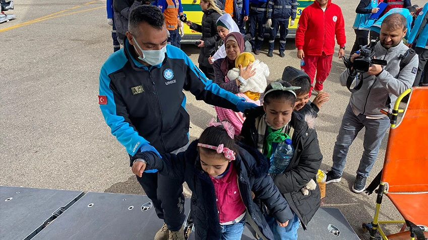 Gazzeli yaralılar Mısır’dan Türkiye’ye getiriliyor - 1. Resim